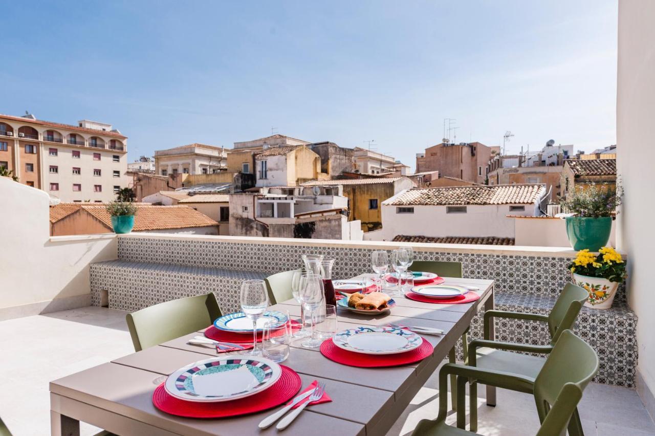 2 Soru Ortigia Holiday Home - Attico Con Terrazza Syracuse Exterior photo